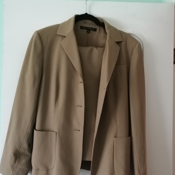 Sandra Angelozzi Suit 2 piece - Picture 6 of 6